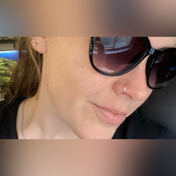 BVLA 14k White Gold, Seam Nose Hoop/Ring, (18g, 9/32 width) - Picture 4 of 4